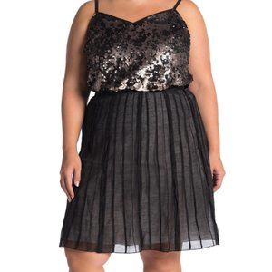 MAKE AN OFFER! NIC + ZOE Batiste flirt skirt